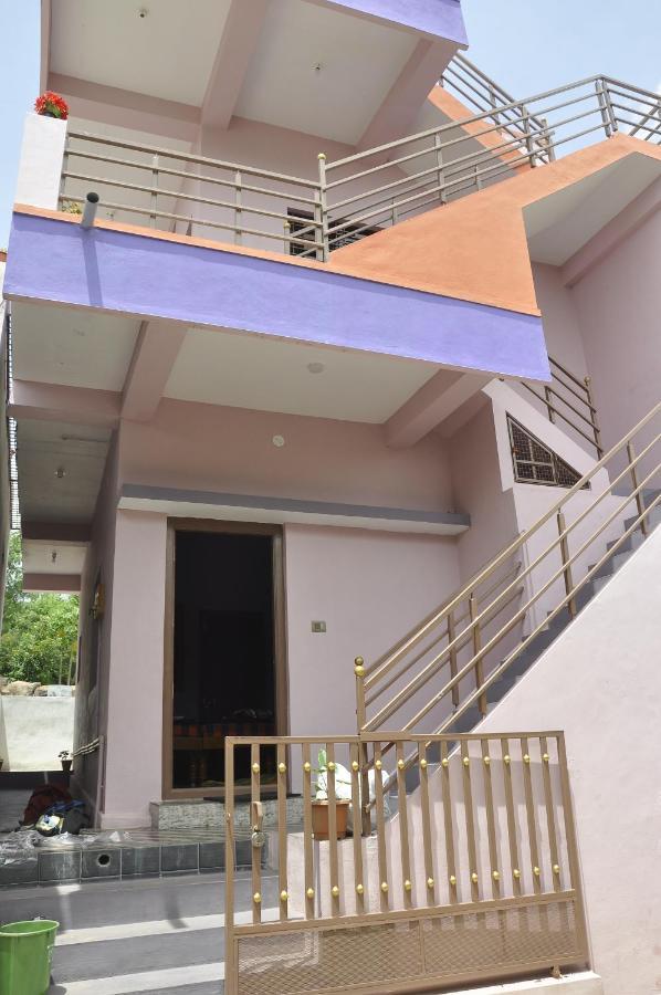 Classic Homestay Hampi Kültér fotó